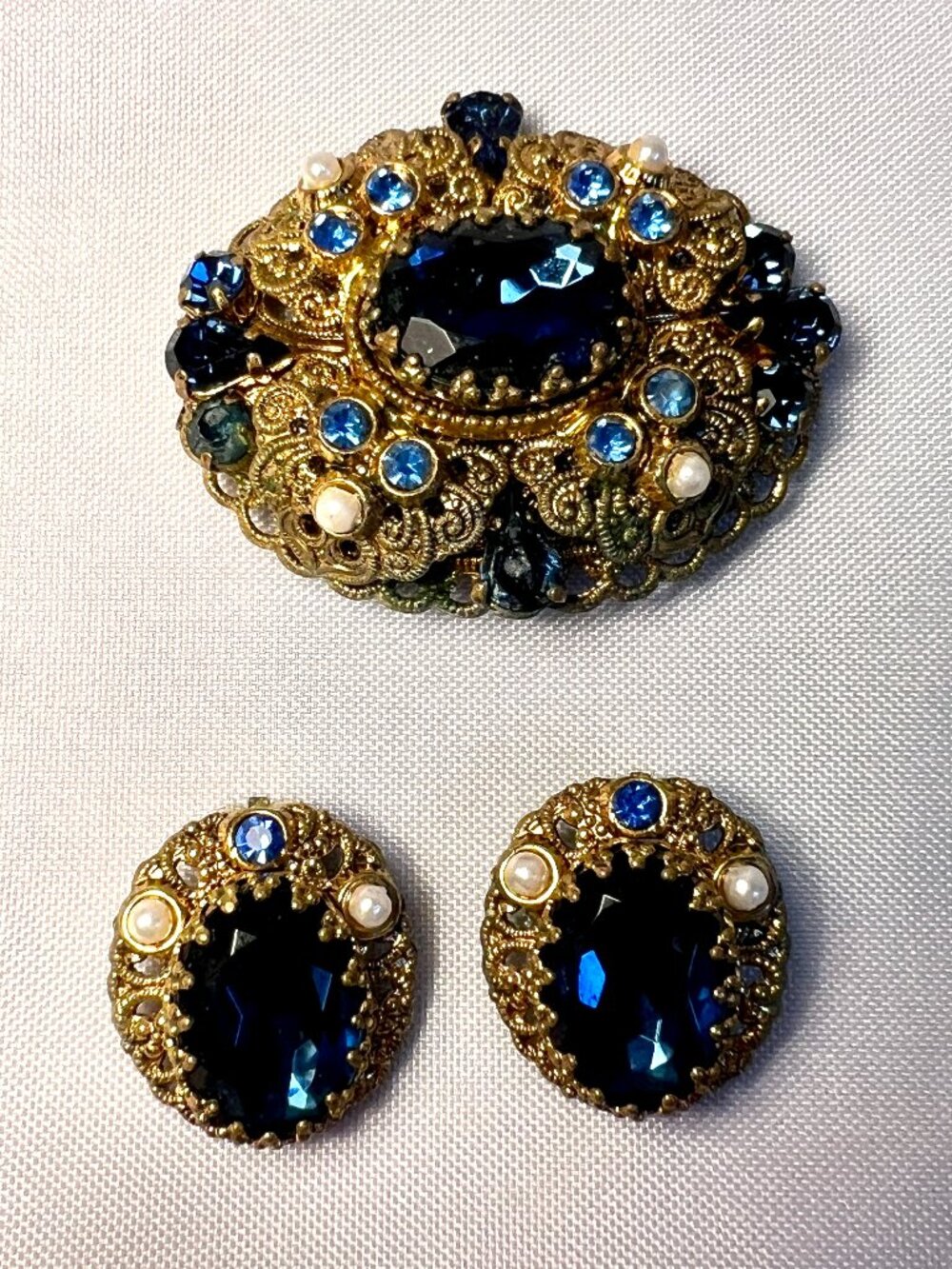 Vintage W Germany Filigree Brooch & Earring Set Sapphire Rhinestones - SBD53